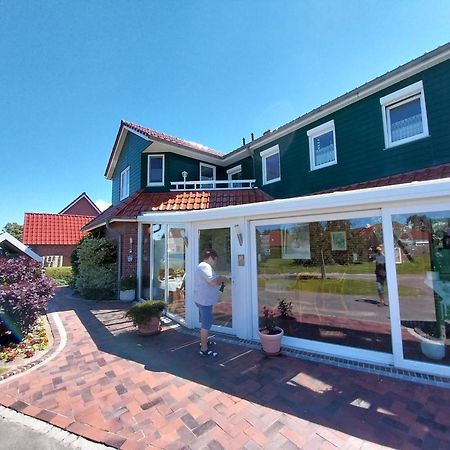 Familienurlaub In Ostfriesland Fuer Max 7 Pers In 2 Wohnungen, Auch Einzeln Wohnungen Utarp Екстериор снимка