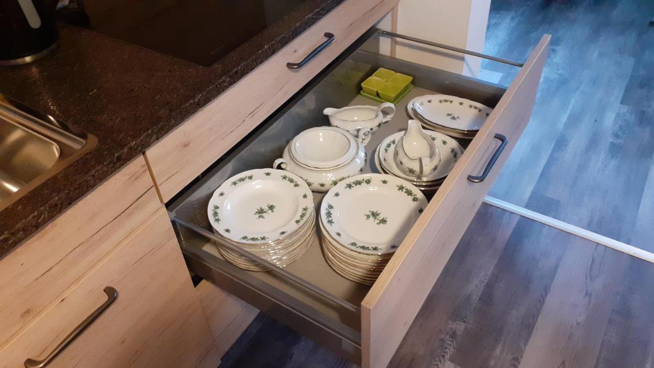 Familienurlaub In Ostfriesland Fuer Max 7 Pers In 2 Wohnungen, Auch Einzeln Wohnungen Utarp Екстериор снимка