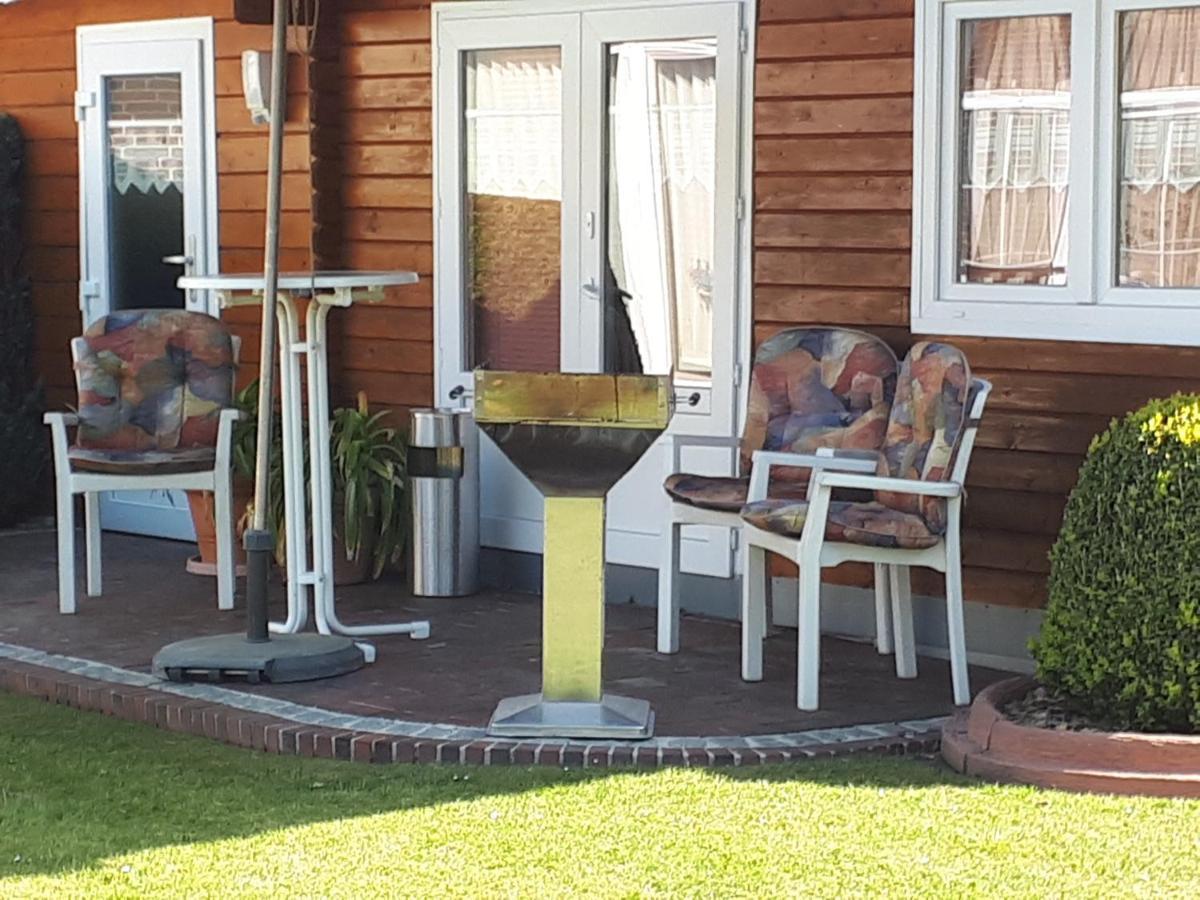 Familienurlaub In Ostfriesland Fuer Max 7 Pers In 2 Wohnungen, Auch Einzeln Wohnungen Utarp Екстериор снимка