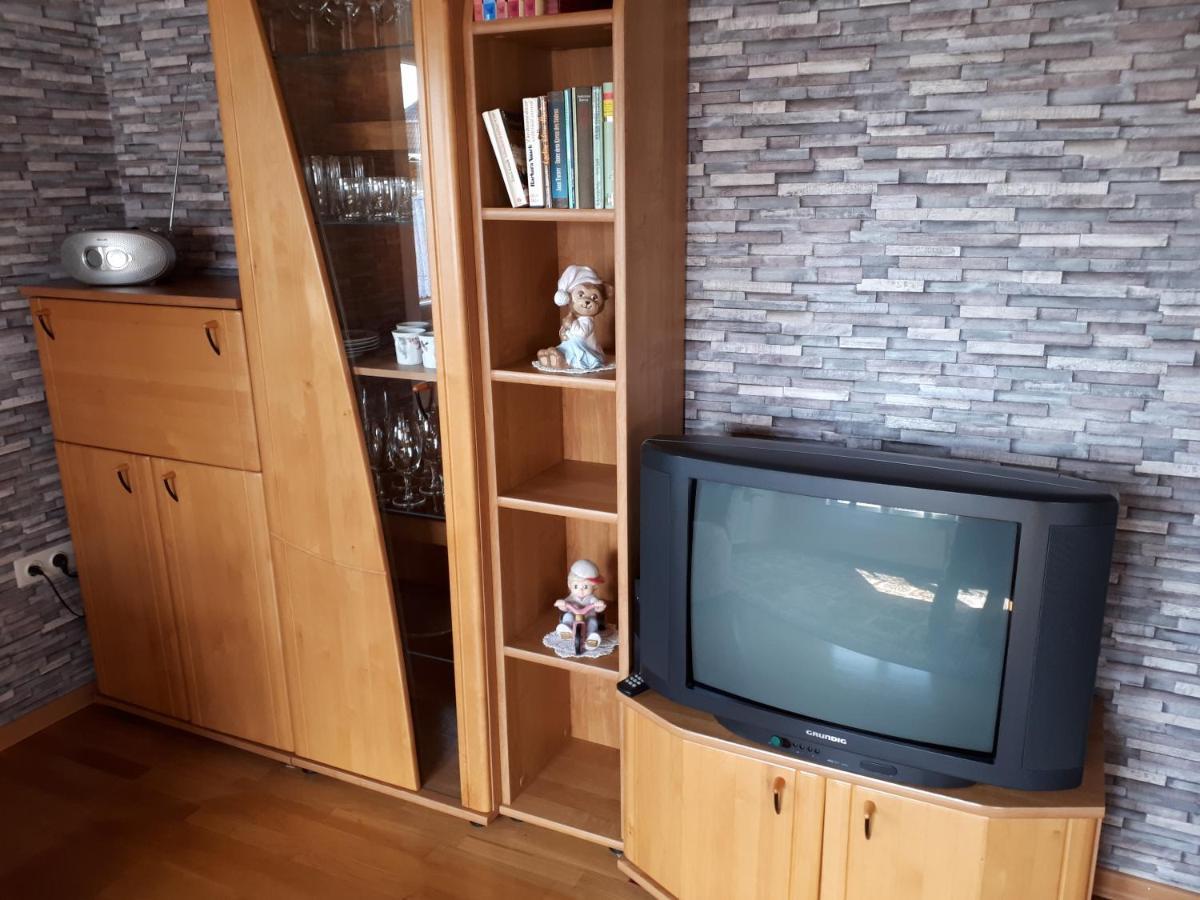 Familienurlaub In Ostfriesland Fuer Max 7 Pers In 2 Wohnungen, Auch Einzeln Wohnungen Utarp Екстериор снимка